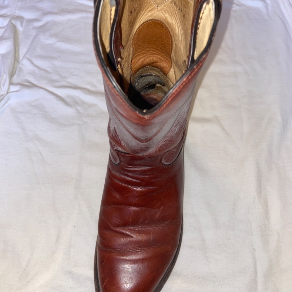 Justin Ropers Chestnut - Picture 2 of 4